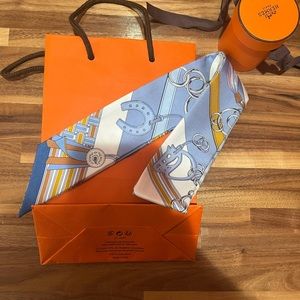 NWT hermes twilly